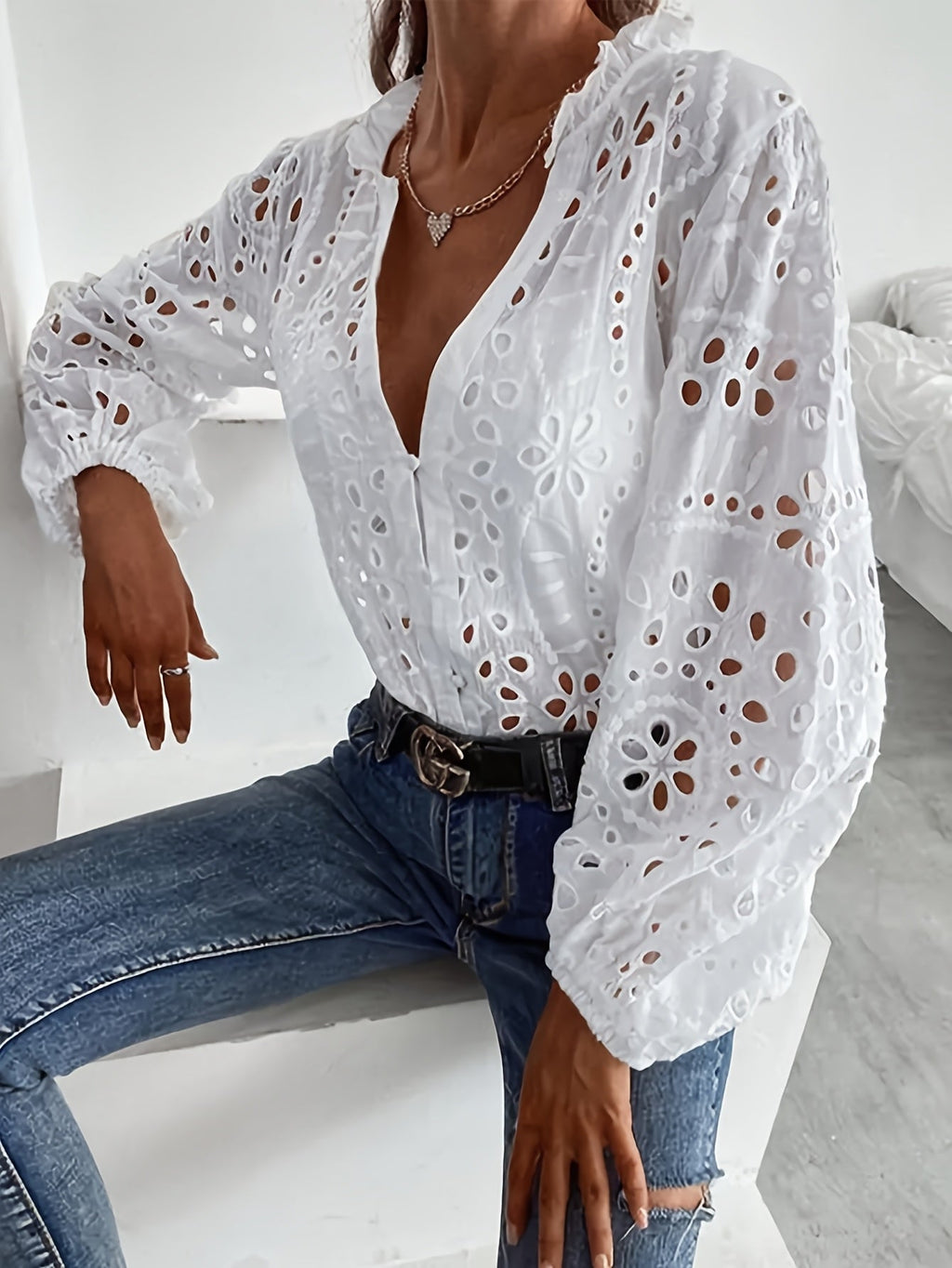 Roselina – Geborduurde blouse