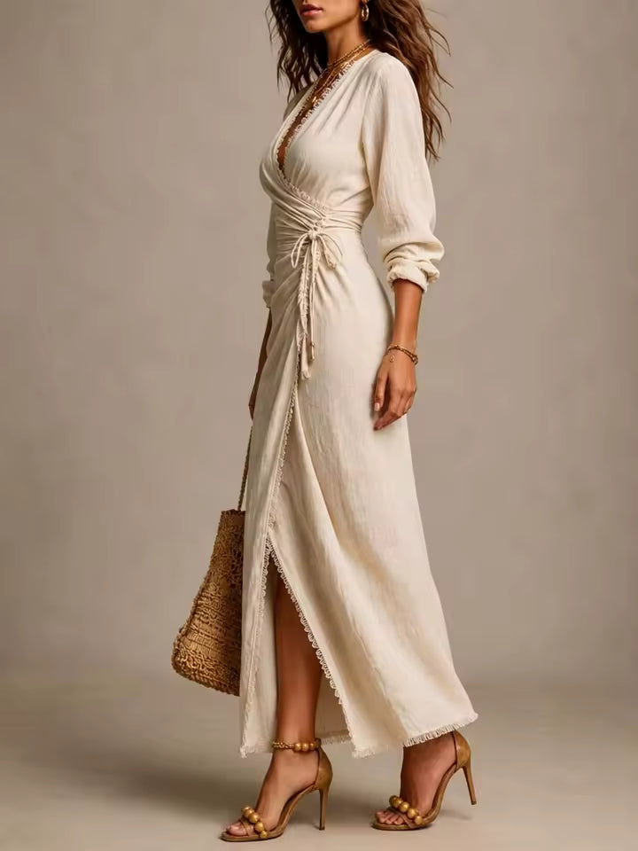 Carine | Robe Midi en Lin Naturel avec Décolleté Croisé et Dentelle