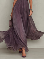 Flavia • Robe longue violette avec décolleté en clé, bord en dentelle de chiffon
