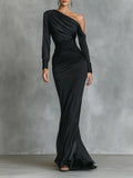 Célina™ | Satijnen One-Shoulder Maxi Jurk in Zwart